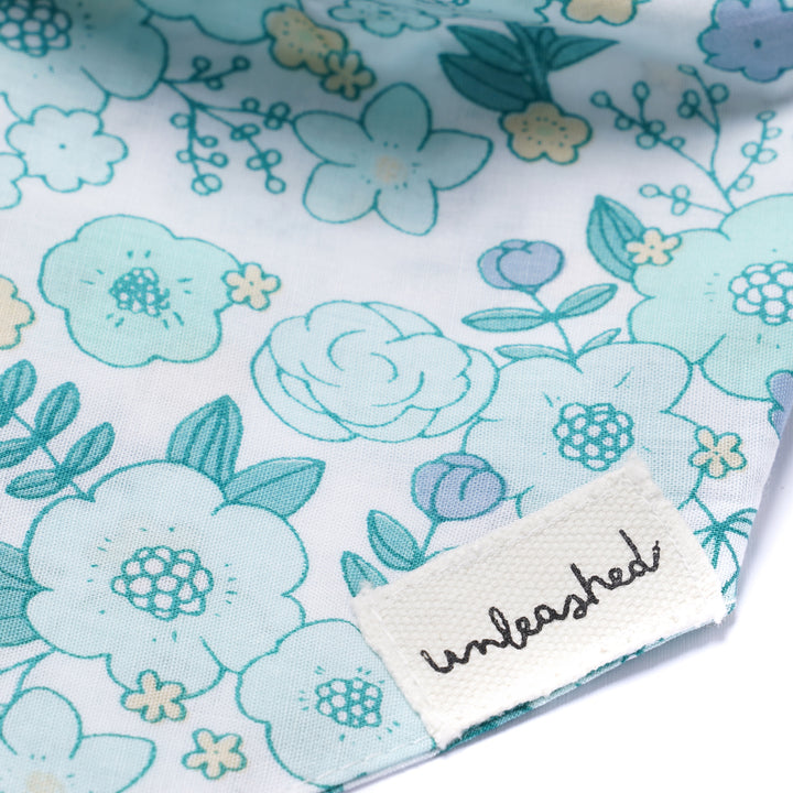 Unleashed Bandana - Maeberry
