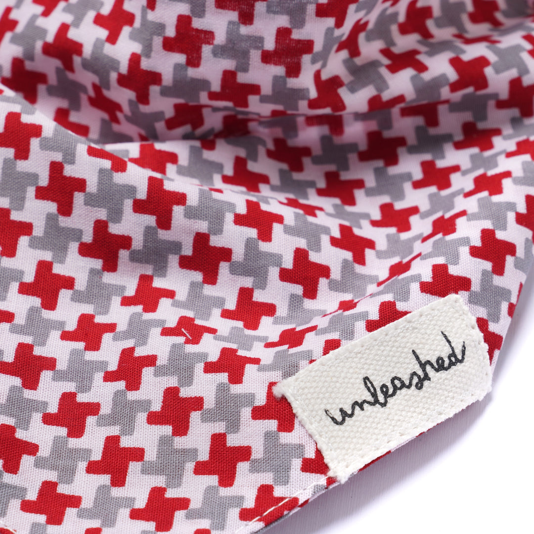 Unleashed Bandana - Crimson/Grey Houndstooth